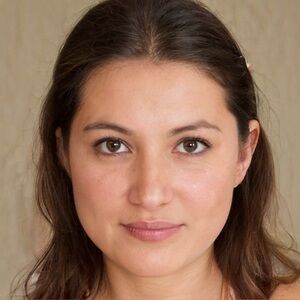 Meet your Posher, Laurie